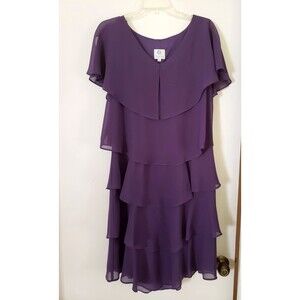 Patra Women's Sz 12 Purple Short Sleeve Tiered Layered Сocktail Party Dress